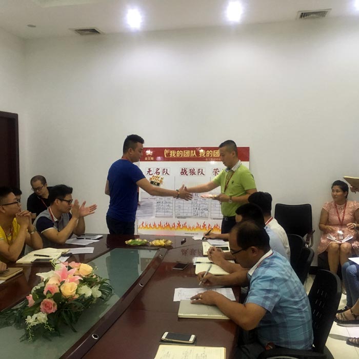 我的團隊我的團——金艾陶銷售團隊8月PK結果