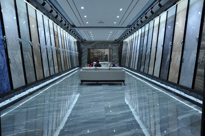 “一帶一路 設計營銷”,與O2O零售新模式攜手,2017年,金艾陶將勇往直前,開拓新戰場!