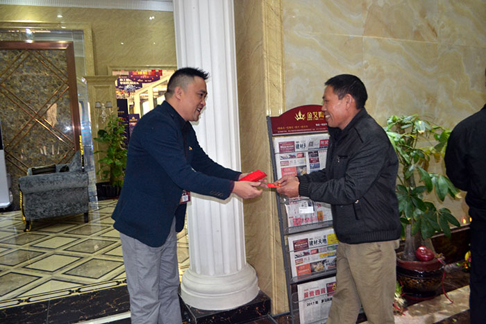 金艾陶新年開工,2017擼起袖子拼命干!