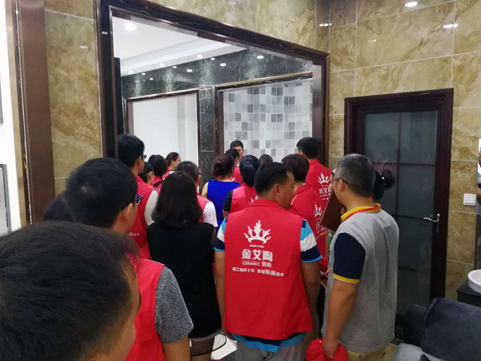 金艾陶瓷磚全國(guó)超級(jí)店長(zhǎng)特訓(xùn)營(yíng)再下一城,南京站順利接棒