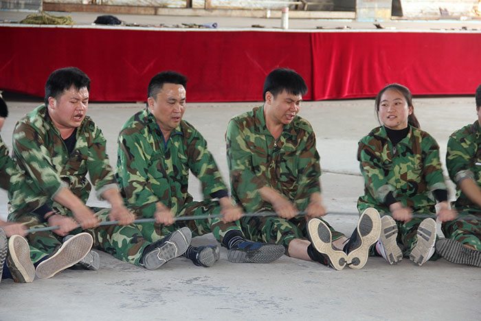 2017年2月13-15日，金艾陶“虎狼道”戶外拓展訓(xùn)練圓滿結(jié)束