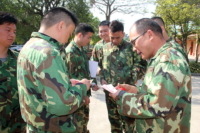 2017年2月13-15日，金艾陶“虎狼道”戶外拓展訓(xùn)練圓滿結(jié)束